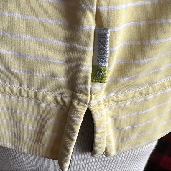 IZOD ⛳️ Ladies Yellow & White Stripe ‘G Flex’ Sleeveless Perf Golf Shirt - Sz XL - Picture 10 of 13